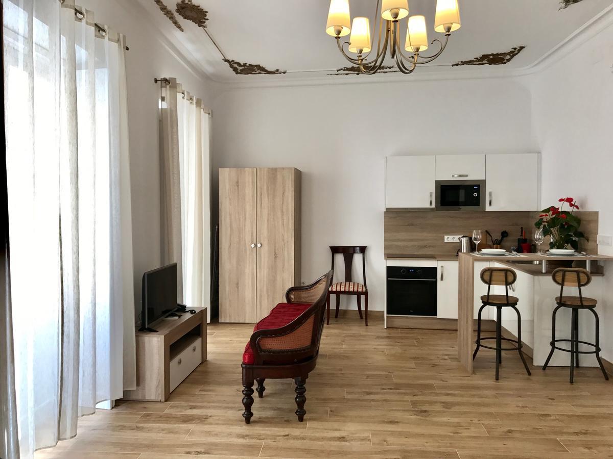 Apartamentos Rosario 1 Кадис Экстерьер фото